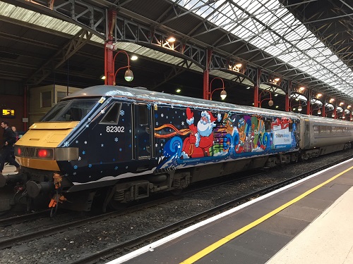 The Santa Train's first visit to Marylebone station