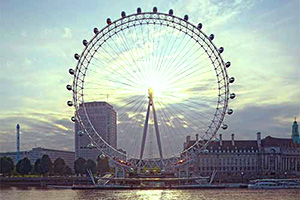 Travel to the Coca-Cola London Eye with Chiltern Railways